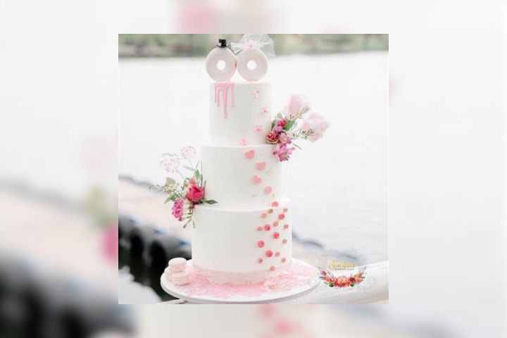Bridal Cake - 2-2.png